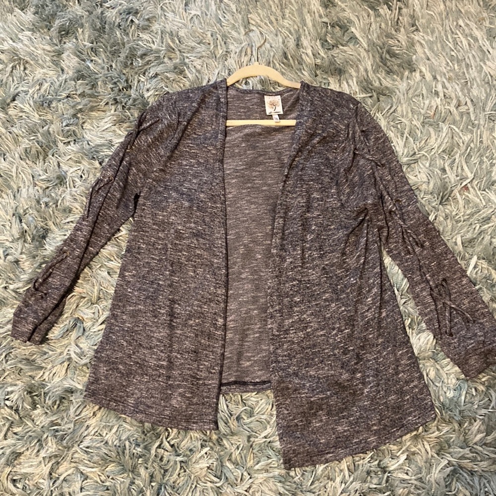 Juniors Gray XL Cardigan Great Used condition